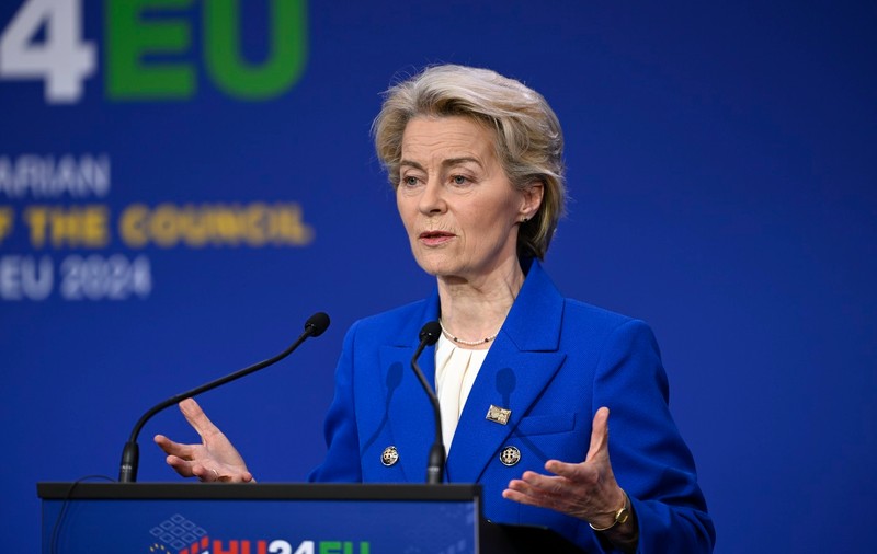 Comisia Europeană și Ursula von der Leyen, în fața instanței pentru SMS-urile cu CEO-ul Pfizer: „Mesajele nu au conținut substanțial”