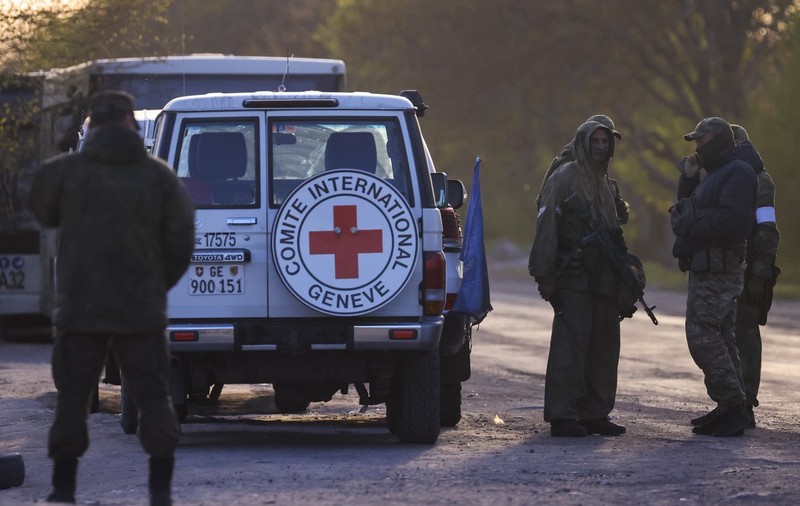 Autorităţile de la Kiev cer organizaţiei Medici Fără Frontiere să intervină pentru evacuarea soldaților răniți de la Azovstal