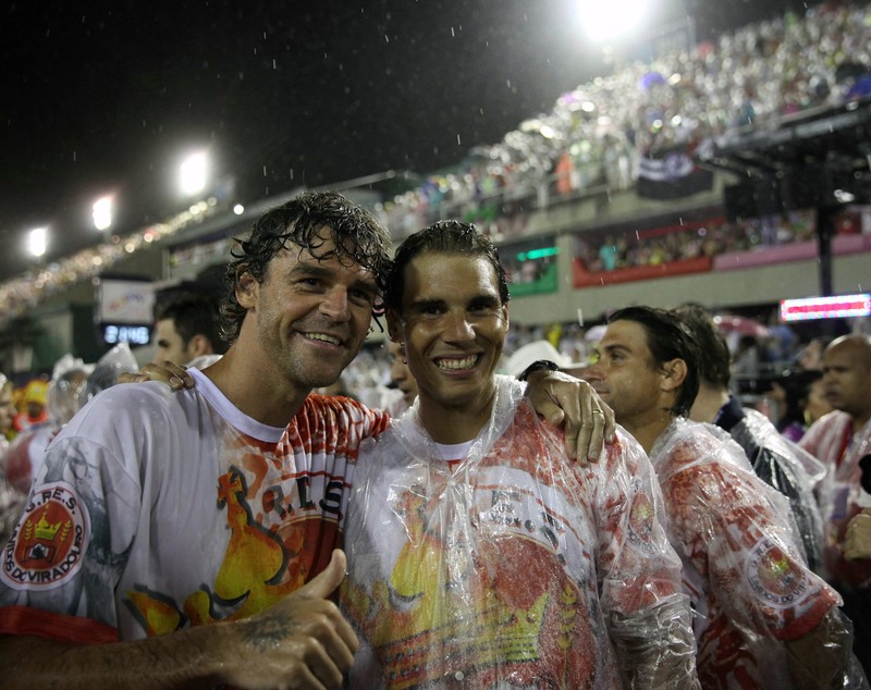 Rafa Nadal a fost la carnaval, fetele l-au băgat ”în spital” / GALERIE FOTO INCENDIARĂ