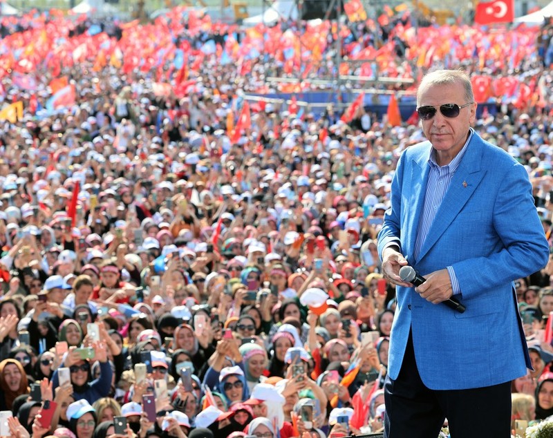 Miting uriaș în Istanbul. 1,7 milioane de turci au ieșit în stradă ca să-și arate susținerea pentru Erdogan, înainte de alegeri