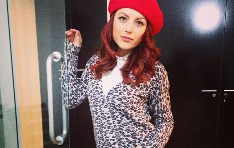 Ce pitic FRUMOS şi FORŢOS are Elena Gheorghe! Uite în ce ipostază a fost surprins alături de mămica lui!