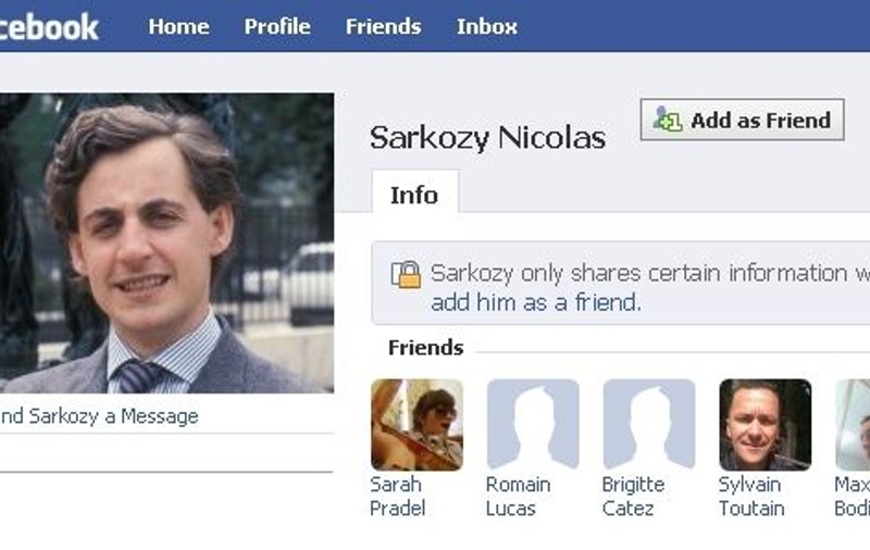 Sarkozy are profil pe Facebook