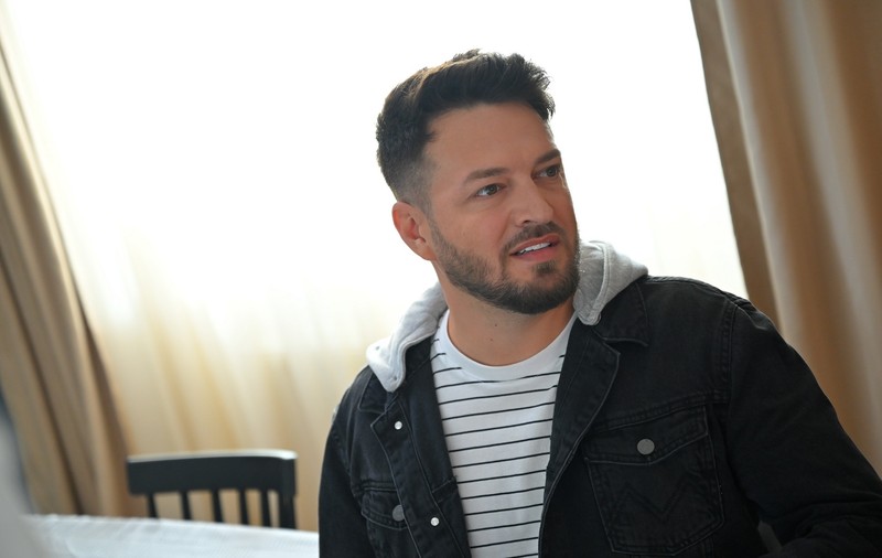 Cine este Romeo Visca. Actorul se alătură distribuției serialului de la Antena 1, „Lia - Soţia soțului meu”