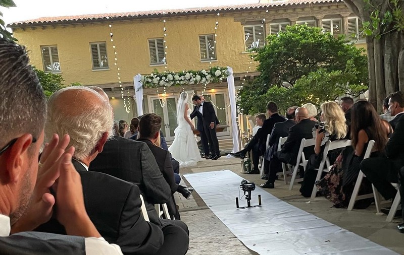 Imagini rare de la nunta Alinei Vidican cu Claude Senhoreti. Fosta soție a lui Borcea și-a surprins invitații
