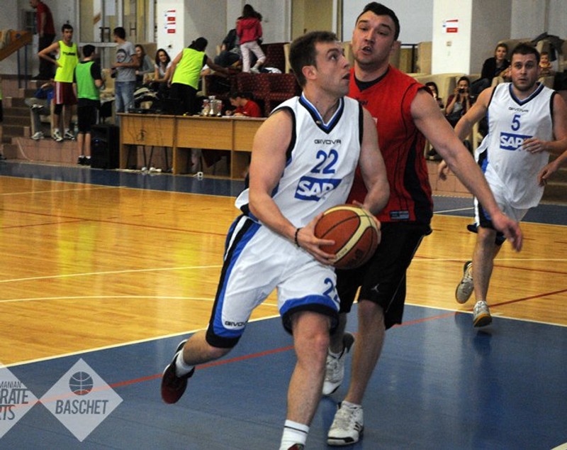 Sport de echipă la nivel corporate! Înscrie-te în Romanian Corporate Sports!