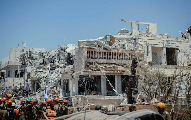 "Am pierdut tot, am construit casa cu mâinile mele", o locuitoare din Tel Aviv a rămas fără munca de o viață în câteva secunde