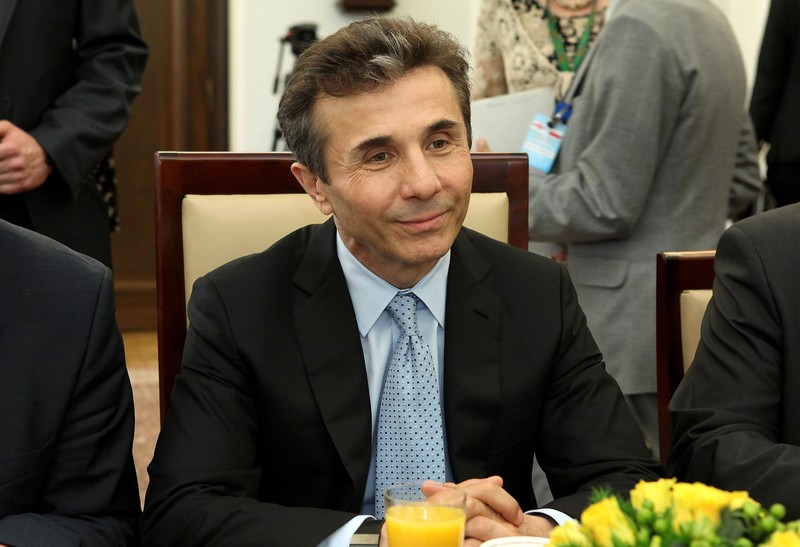 Bidzina Ivanișvili este acuzat de georgieni că face afaceri cu Vladimir Putin