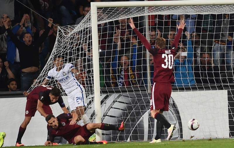 Liga Europa. Fiorentina și Zenit, scoruri de maidan. Inter Milano - bătută măr la Praga / VIDEO