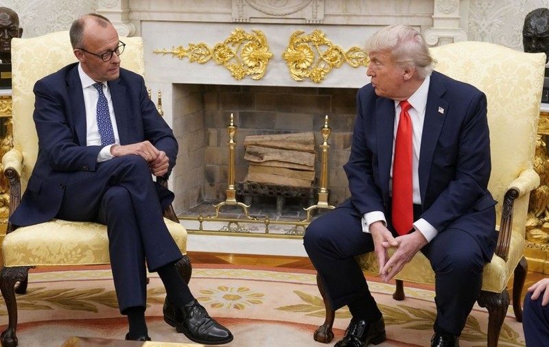 Friedrich Merz, invitatul de care Donald Trump a uitat: „Poate cineva are o întrebare pentru el?” | VIDEO