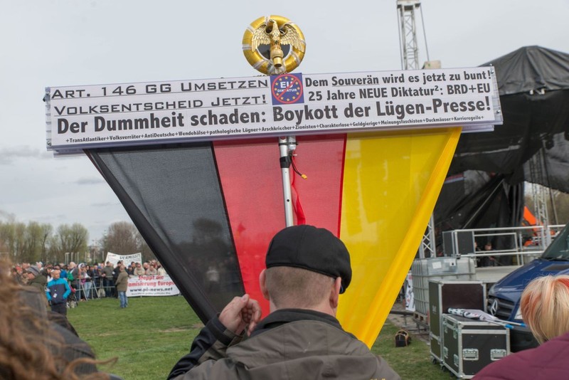 În 2019, oraşul Dresda a adoptat o rezoluţie prin care este proclamată “stare de urgenţă nazistă” FOTO: Hepta