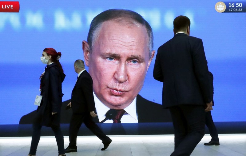 Rusia intră în incapacitate de plată a datoriei externe pentru prima dată din 1918. „O farsă”, spune Moscova