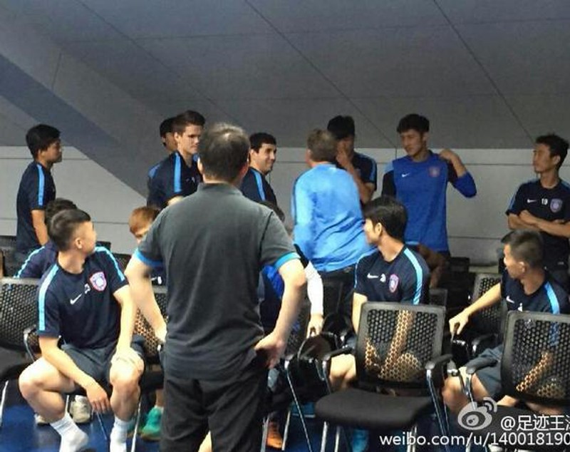 Dan Petrescu și-a început munca la Jiangsu Sainty. Dănălache l-a convins / GALERIE FOTO
