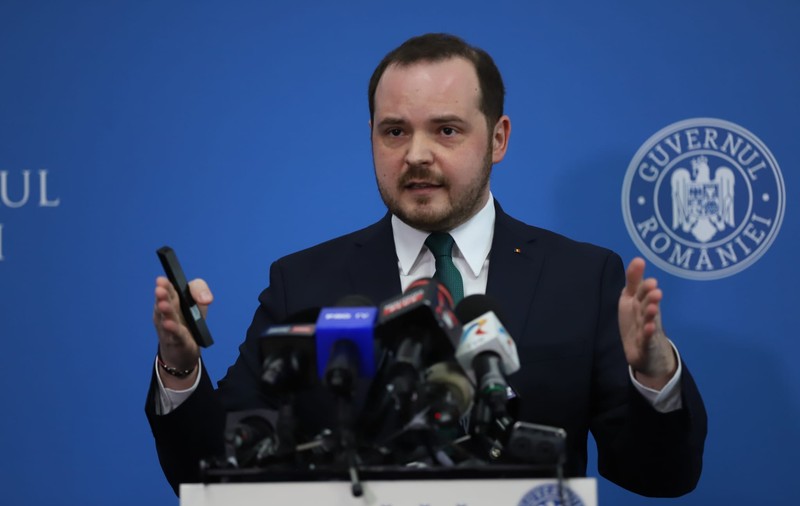 Alexandru Rogobete, despre ancheta în cazul azilelor ilegale din Bihor: „Excelentă!”. Ce spune fostul ministru al Sănătății referitor la bolnavii transportați cu ambulanța la Viorel Pașca