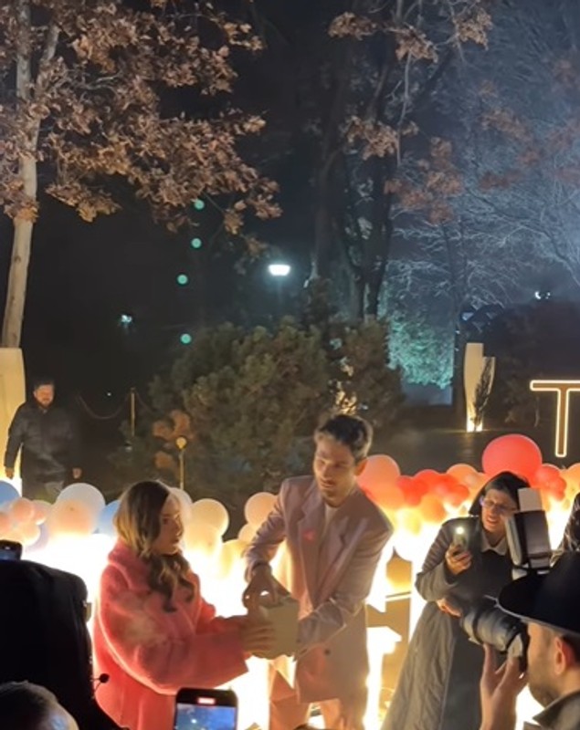 Theo Rose și Anghel Damian au dezvăluit sexul bebelușului: „De data asta aflați de la noi”