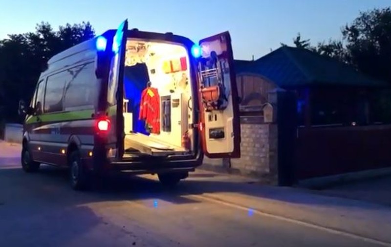 Un primar din Botoşani, în stare gravă la spital după ce i-a explodat cazanul de ţuică în faţă