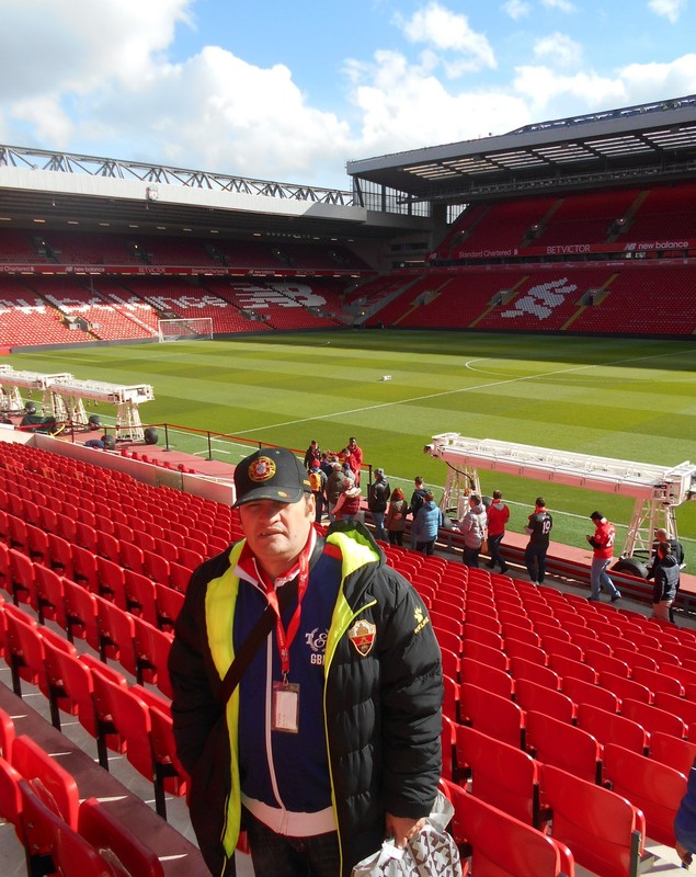 Întâlnire monumentală la Liverpool cu Ian Callaghan, campion mondial cu Anglia în 1966: ”Nu credeam că petroliștii sunt așa de buni”