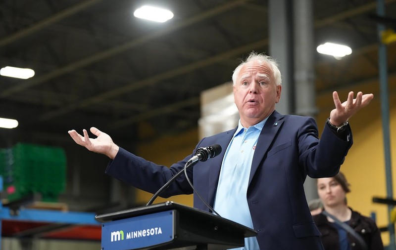 Primele reacții după ce Kamala Harris l-a ales pe Tim Walz pentru postul de vicepreședinte. Trump: „Mai rău decât liberala periculoasă”