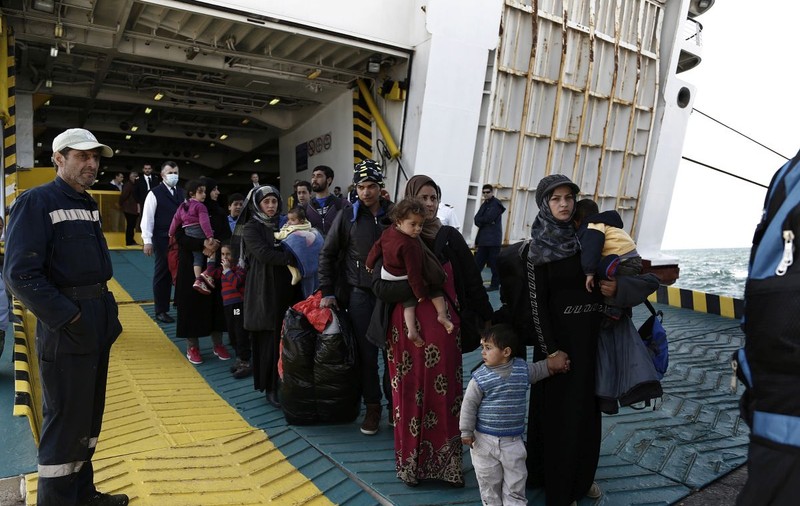 Grecia, acuzată la CEDO că respinge cu violență „șocantă” migranții. „Au început să-i bată cu bastoanele”