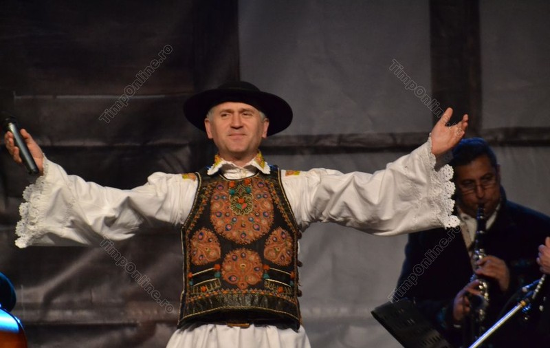 Concert anulat pentru preotul Cristian Pomohaci. Primarul din Bistrița, șocat din cauza scandalului sexual în care este implicat părintele