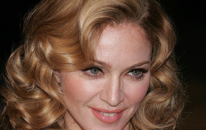 Madonna vrea să se mute în Anglia