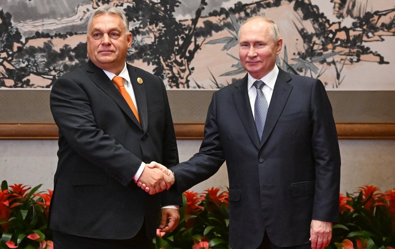 Vladimir Putin și Viktor Orban, întrevedere la Beijing. Ce au discutat cei doi șefi de stat