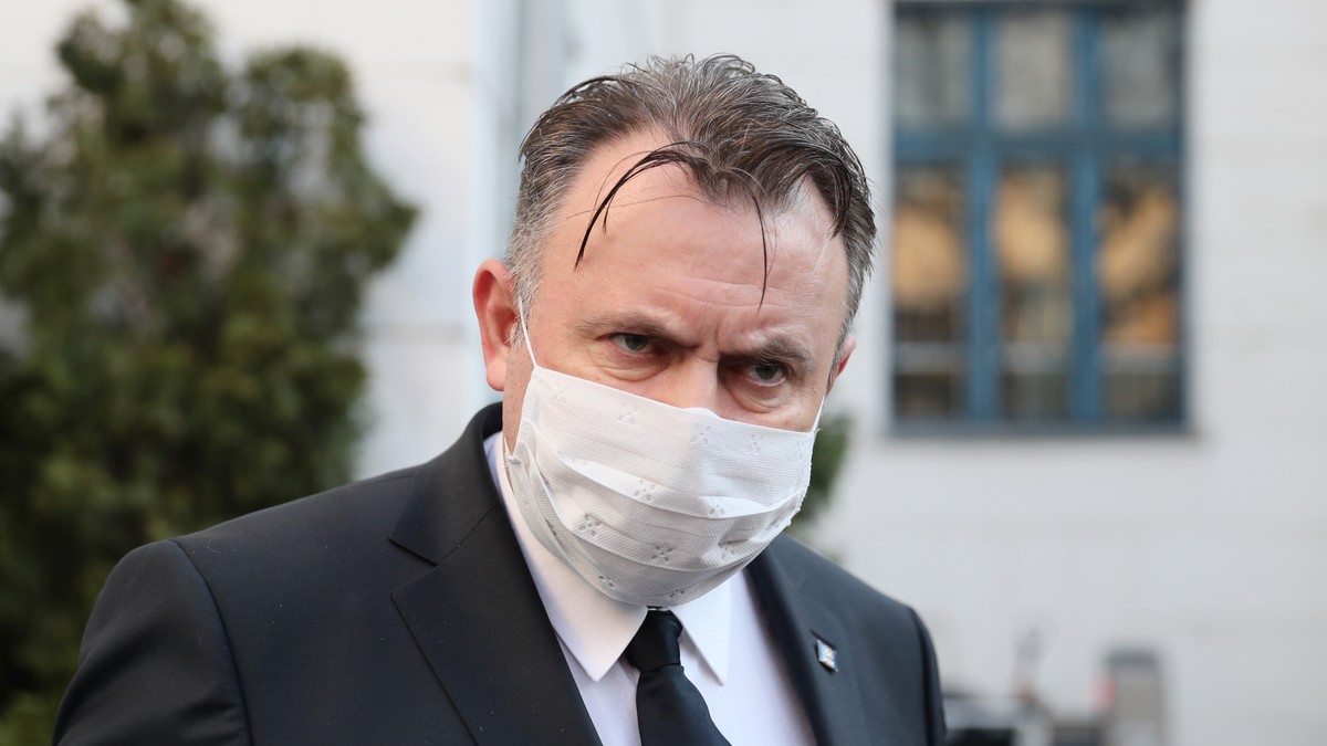 Nelu Tătaru
