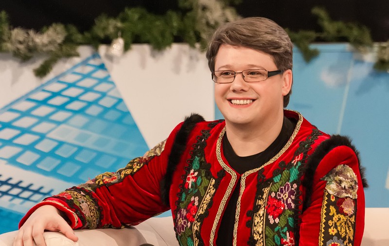 Mama lui Fuego a cucerit internetul. Artistul le-a arătat tuturor cum arată cea care i-a dat viață