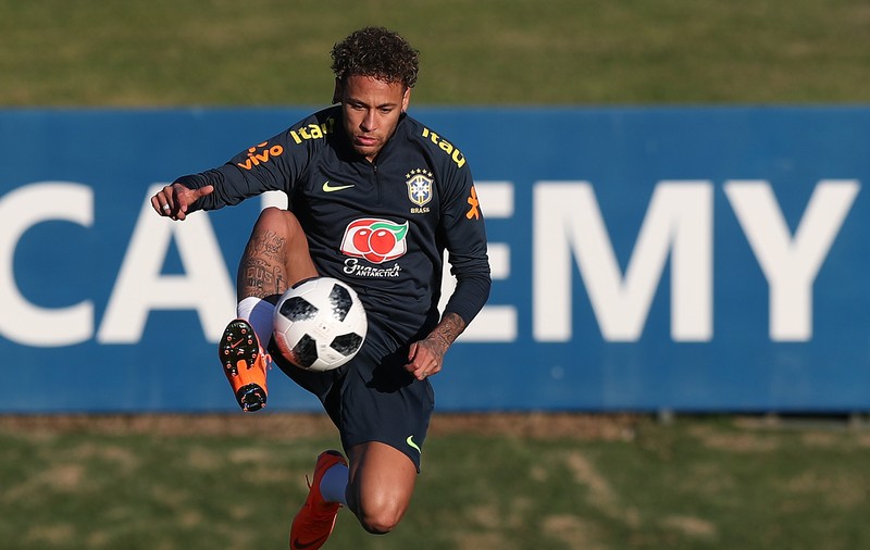 Neymar, primul antrenament cu balonul cu naționala Braziliei | FOTO