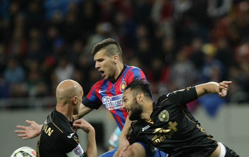 SCENARIU SF. Oțelul se retrage înaintea ultimei runde, Steaua ia titlul!