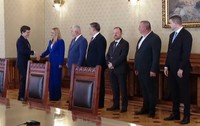 Grupul parlamentar PACE – Întâi România a ajuns la consultările de la Cotroceni. Sursă foto: Libertatea