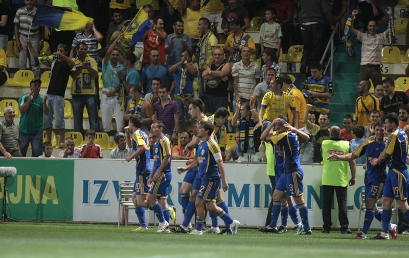 Petrolul face legea în Ploieşti: 1-0 cu rivala Astra, în Cupa României 