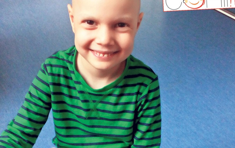 Talida poate învinge cancerul care îi macină obrazul | Operaţia de care are nevoie copila de nouă ani costă 20.000 de euro şi poate fi făcută în ţara noastră