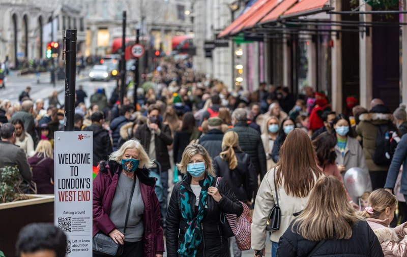 OMS: Infecţiile cu Omicron la nivel global au crescut de patru ori într-o singură săptămână