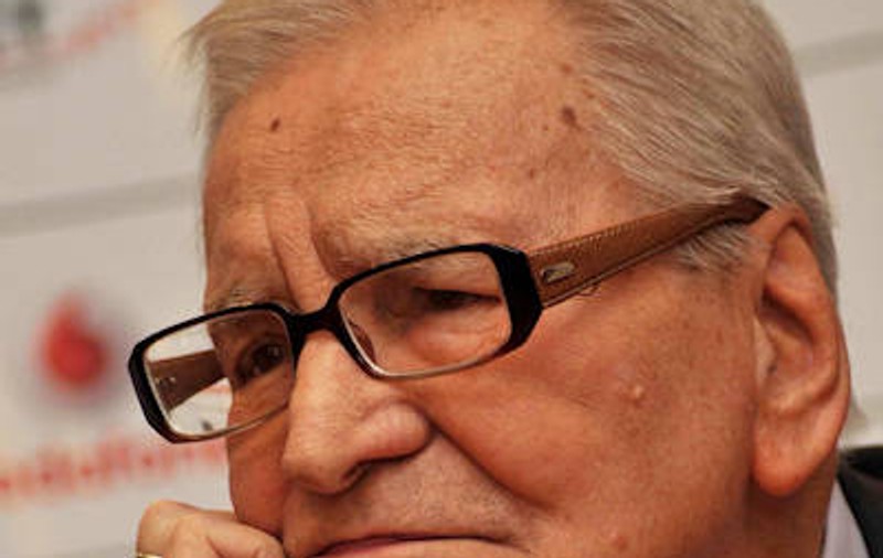 Are 94 de ani şi nu se dă bătut! Maestrul Radu Beligan dezvăluie secretul tinereţii veşnice! 
