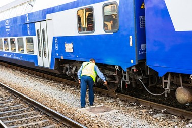 Cursele de pe ruta Teiuș-Cugir au fost desființate în 2018| Foto: Shutterstock