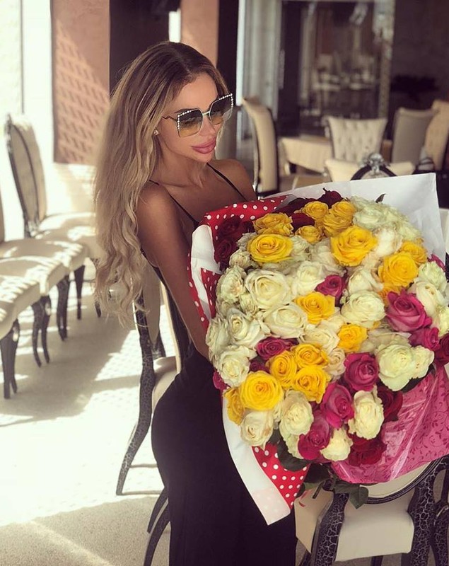 Bianca Drăgușanu, copleșită de atenții în weekend. "Răsfățată" | FOTO