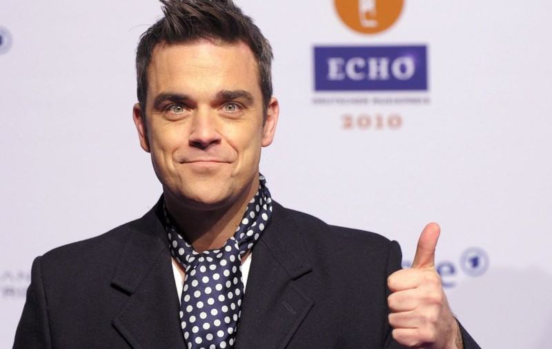 Robbie Williams,  gay în noul videoclip al trupei Take That