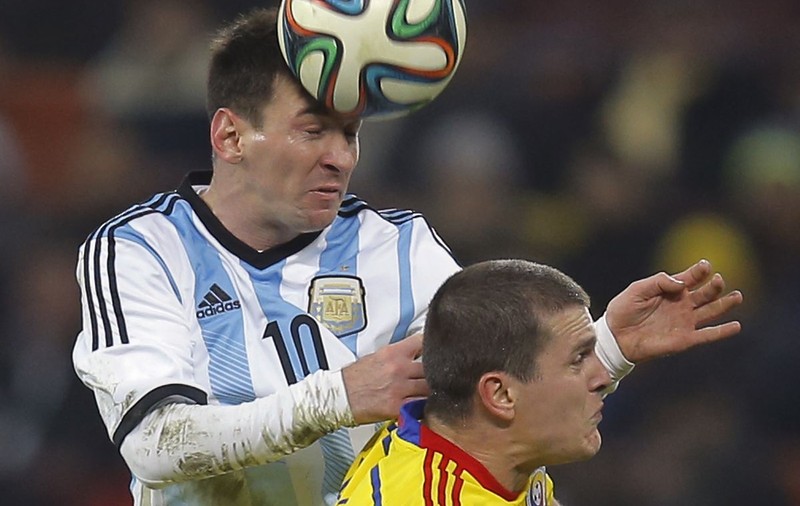 Bourceanu s-a rugat de Messi să-i dea tricoul său şi argentinanul l-a refuzat. Vezi motivul!