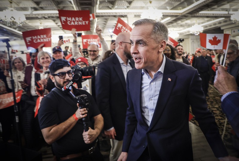 March 4, 2025, Calgary, Ab, CANADA: Liberal Party of Canada leadership candidate Mark Carney arrives to address supporters in Calgary, Tuesday, March 4, 2025. (Credit Image: © Jeff Mcintosh/The Canadian Press via ZUMA Press)