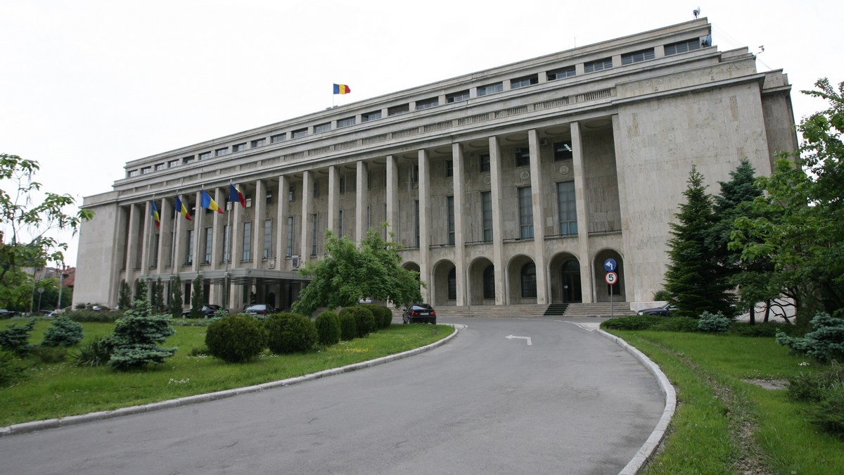 platformă online pentru transparenţa actului de guvernare la nivel central şi local