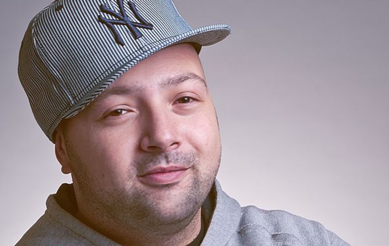 Video | Praetor şi-a lansat primul single pe Youtube, "Eu ştiu o fată"