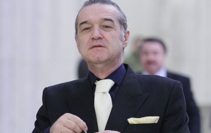 Declarația uluitoare făcută de Gigi Becali la înmormântarea lui Sechelariu. Nimeni nu se aștepta la asta