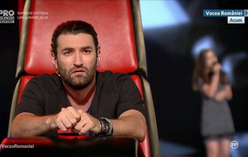 Smiley, sfătuit să nu se tundă. Ce i-a răspuns artistul unui fan care i-a cerut să-și păstreze părul lung