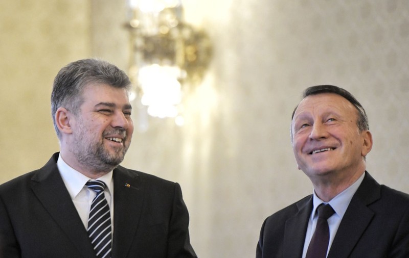 PSD spune că doar schimbarea premierului nu poate fi negociată cu PNL înaintea rotativei din mai