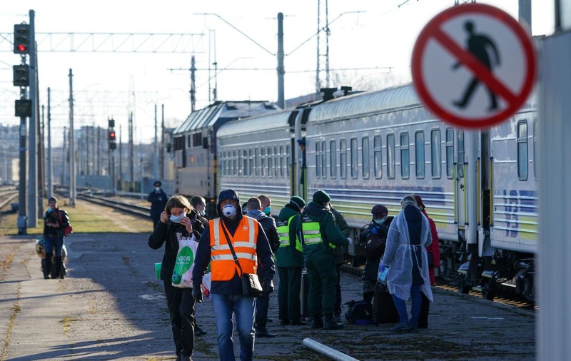 Stare de urgență, în Letonia din cauza creșterii numărului de cazuri COVID. Măsura, instituită pentru trei luni