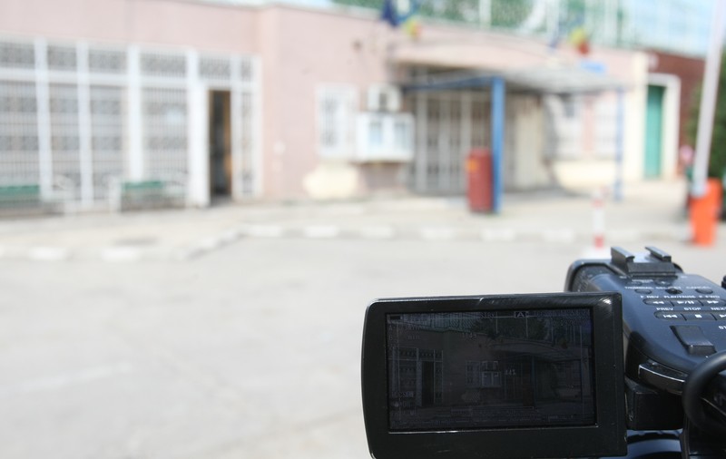 DAN VOICULESCU, fără VIZITE din partea FAMILIEI, în a doua ZI de PUŞCĂRIE