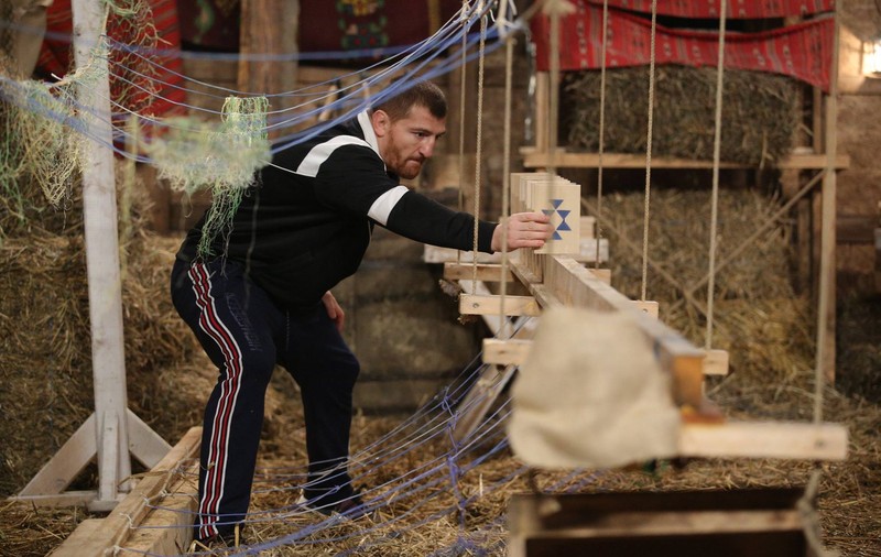 Cătălin Moroșanu, atacat de luptătorul Daniel Ghiță. "Când mergi să te chiloțărești la TV, pe bani grei, înseamnă că ai un preț. Pe tine scrie că ești de vânzare pentru prețul respectiv"