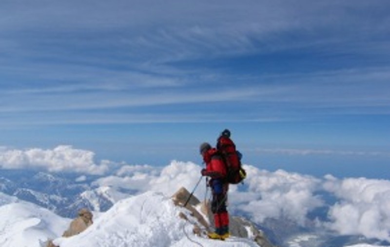 Alpiniştii români vor în Cartea Recordurilor 