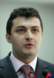Ministrul Economiei si Comertului, Codrut Seres (in imagine), a sustinut, o conferinta de presa.