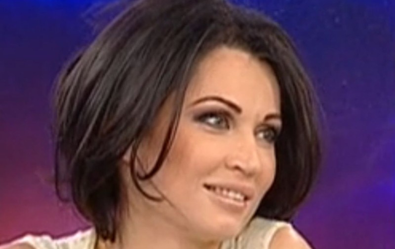 SENZAȚIONAL! CUM a scăpat NICOLETA LUCIU de BUBELE DE PE FAŢĂ, de pe O ZI PE ALTA! AFLĂ-I SECRETUL!